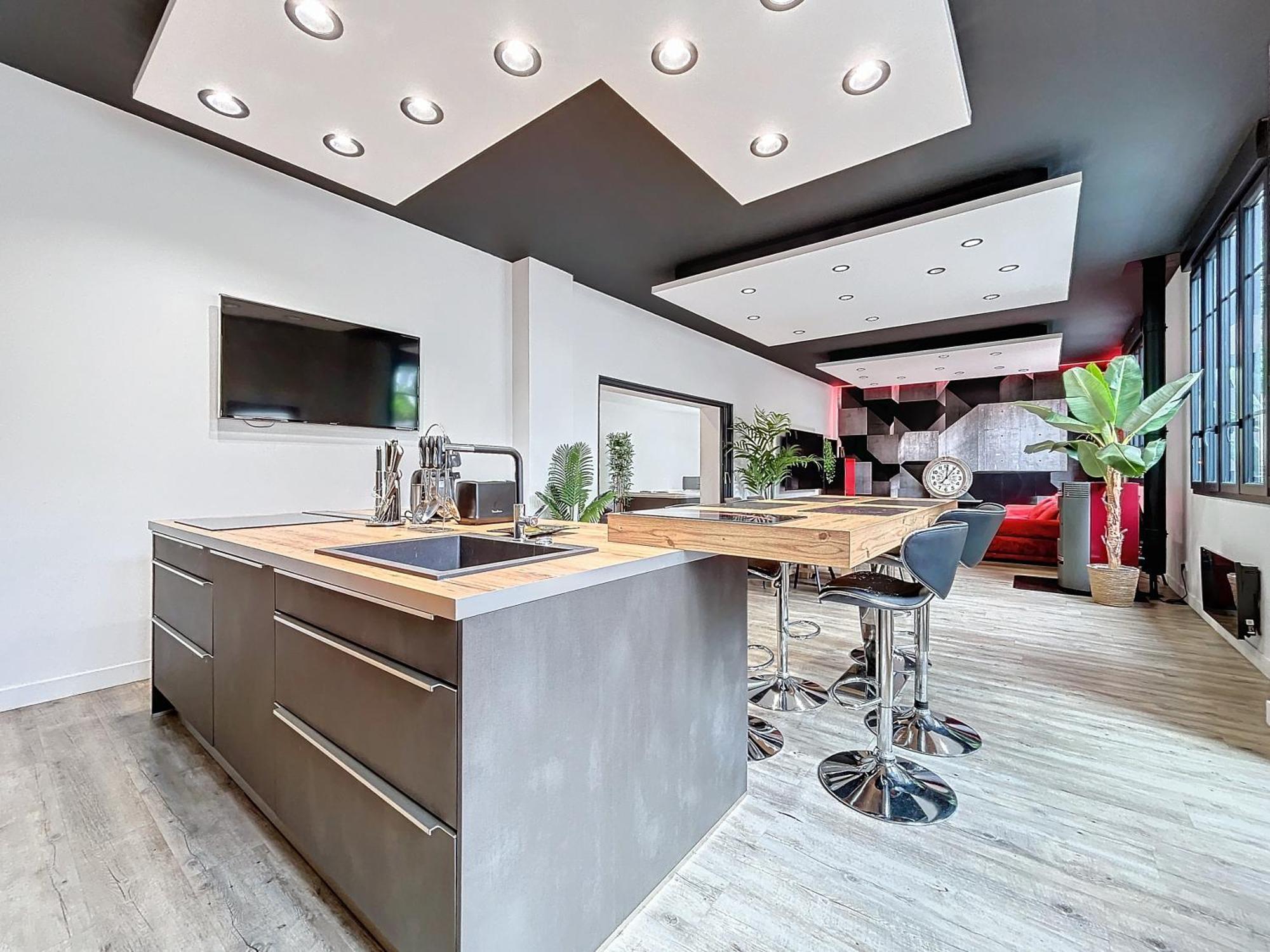 Loft Terrasse Avec Spa Proche Centre Historique Montluçon Dış mekan fotoğraf