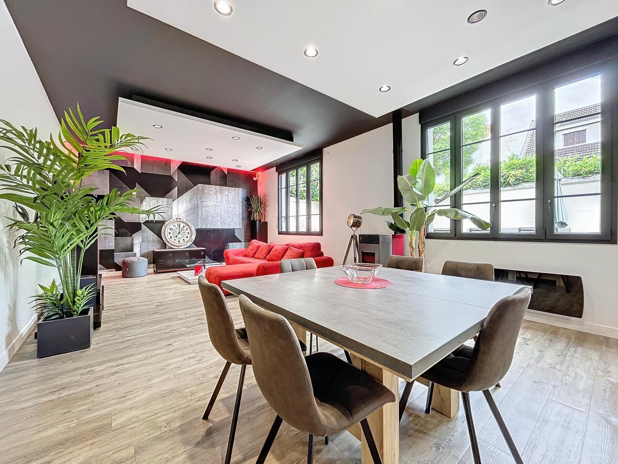 Loft Terrasse Avec Spa Proche Centre Historique Montluçon Dış mekan fotoğraf