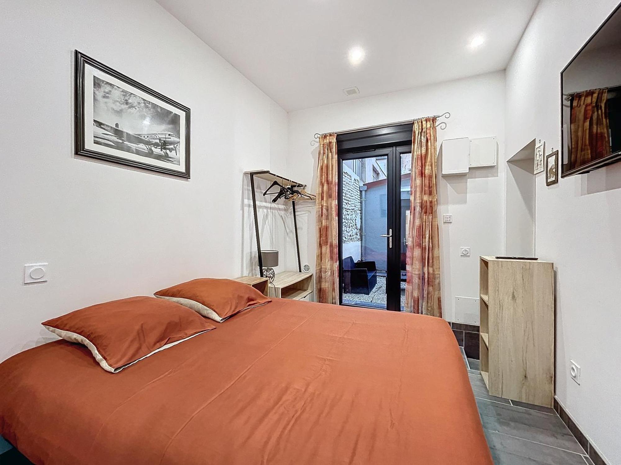 Loft Terrasse Avec Spa Proche Centre Historique Montluçon Dış mekan fotoğraf