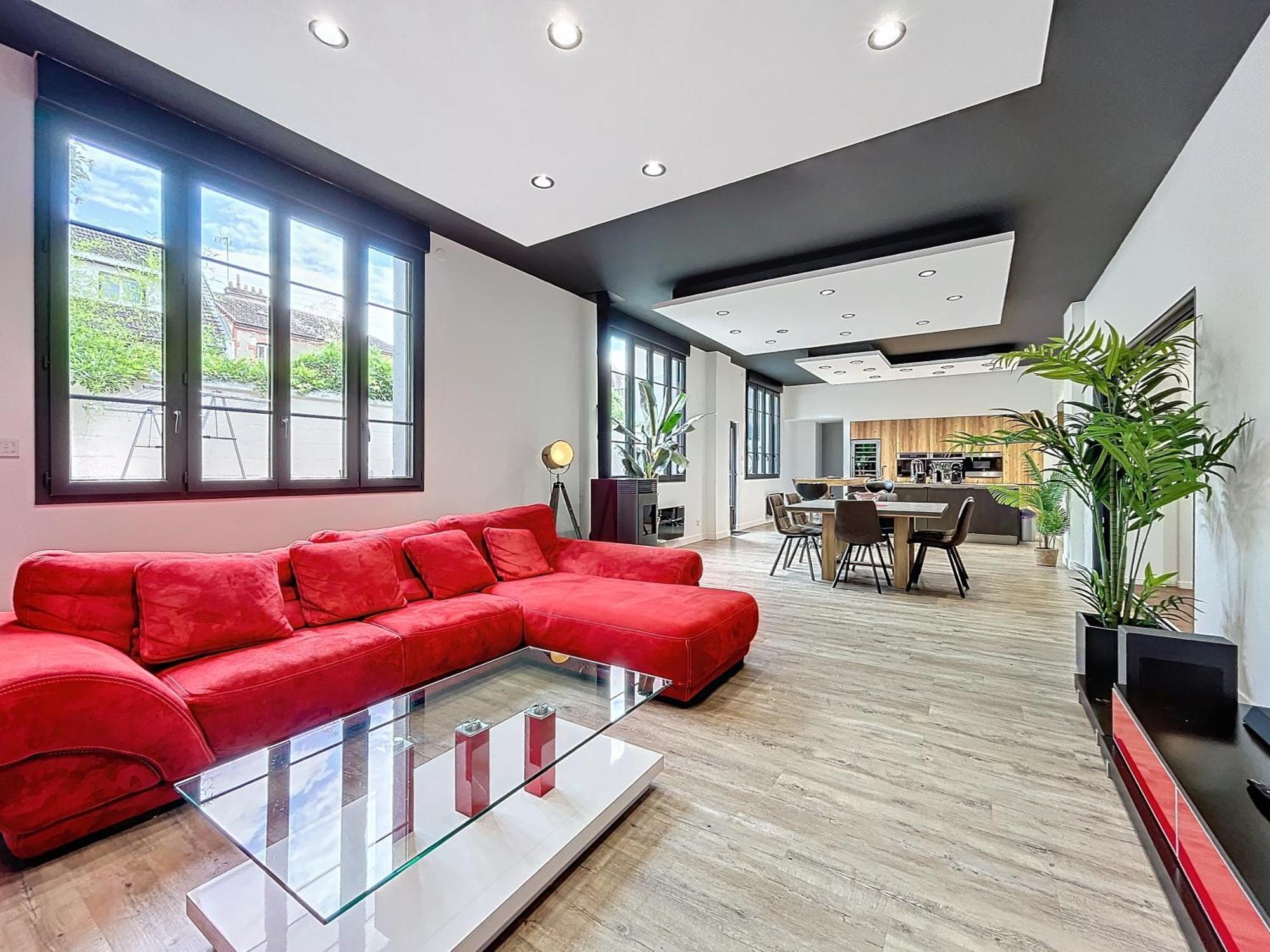Loft Terrasse Avec Spa Proche Centre Historique Montluçon Dış mekan fotoğraf