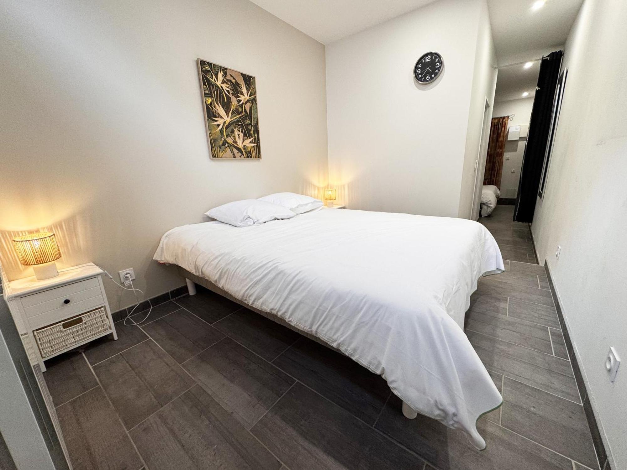 Loft Terrasse Avec Spa Proche Centre Historique Montluçon Dış mekan fotoğraf